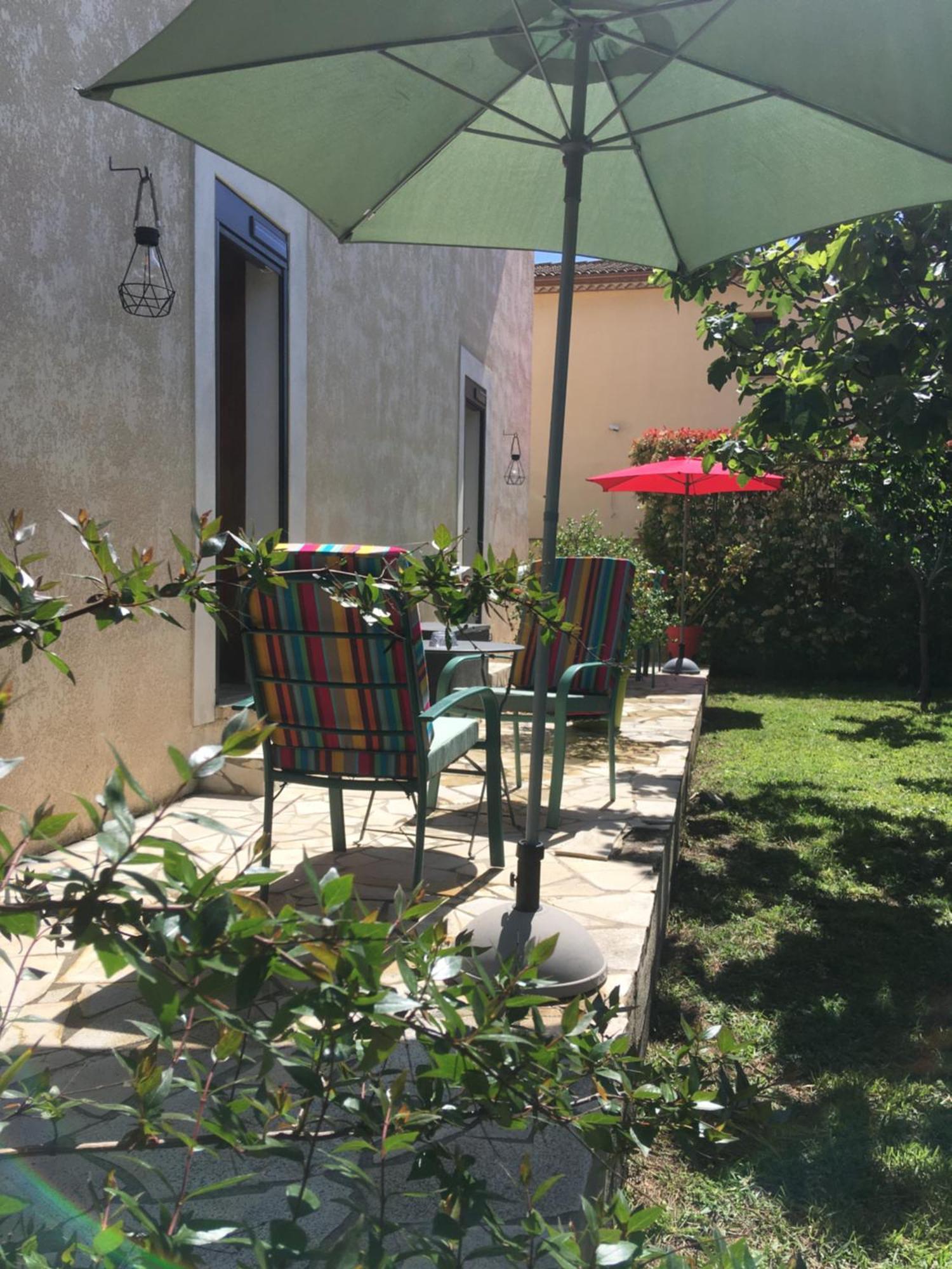 Les Villas Du Triangle - Chambres D'Hotes Nîmes Buitenkant foto